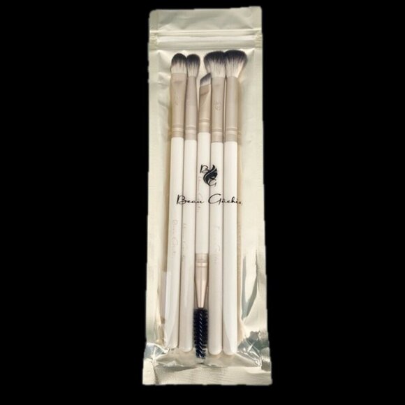 Beau Gachis Other - BEAU GÂCHIS No. 7 Collection Eye Makeup Brushes